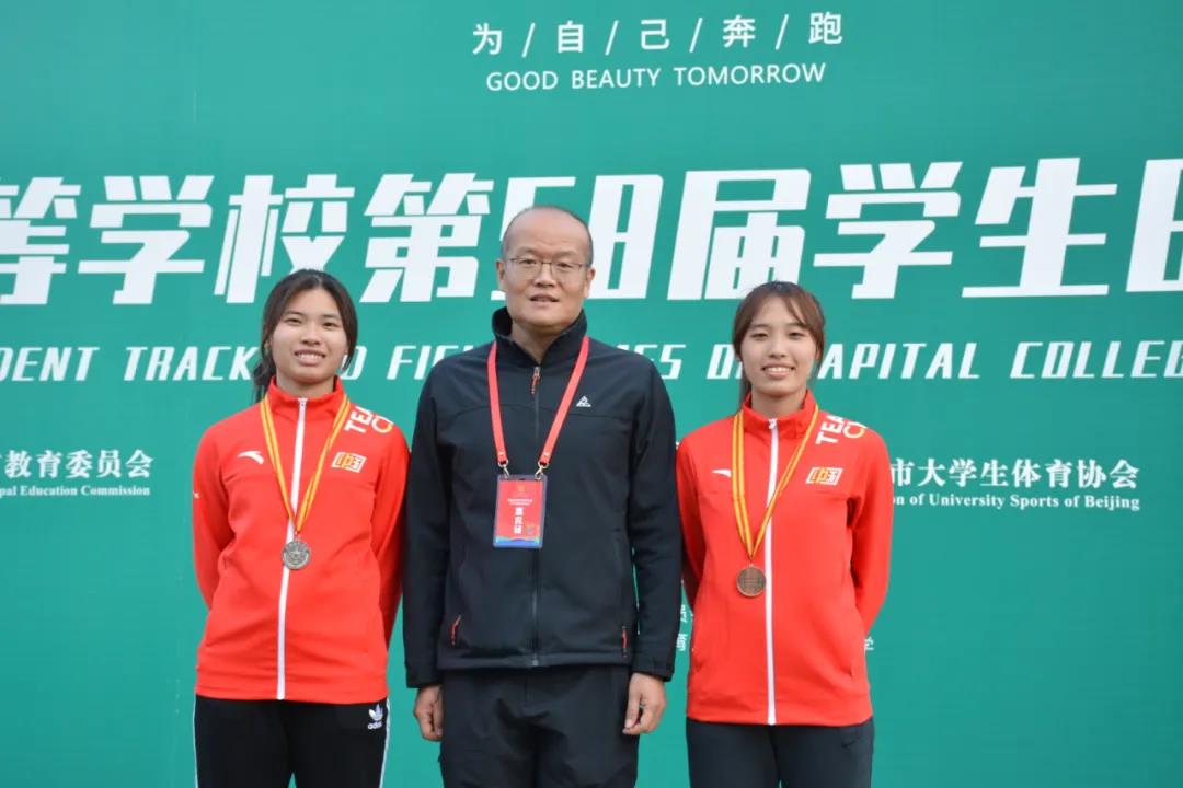 443c220ef4da40fcb117c46fd1b9a501.jpg